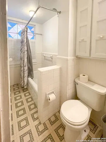 $195,000 | 911 North Madison Avenue, Beeville, TX 78102