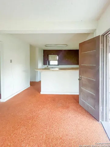 $195,000 | 911 North Madison Avenue, Beeville, TX 78102