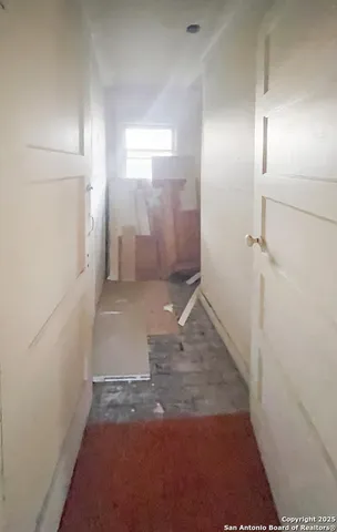 $195,000 | 911 North Madison Avenue, Beeville, TX 78102