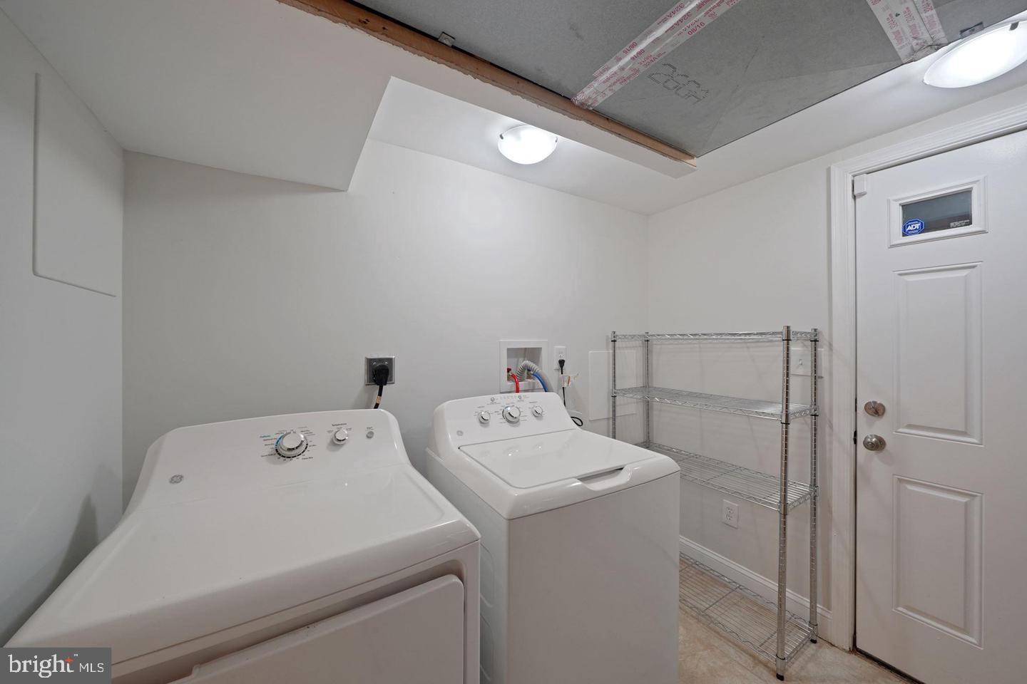 3243 15th Place Southeast Washington, DC 20020 - Photo 15 of 18 Laundry