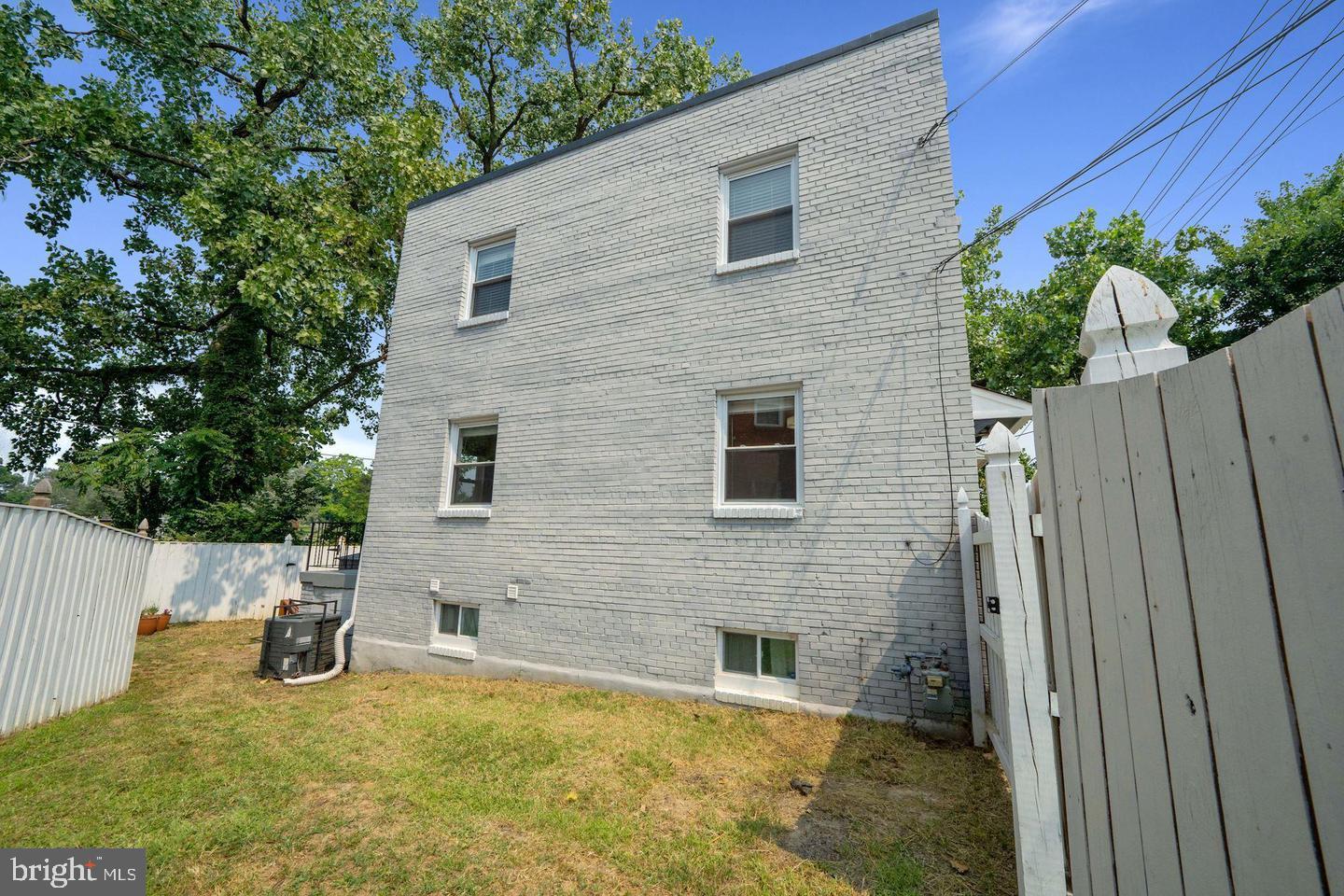 3243 15th Place Southeast Washington, DC 20020 - Photo 17 of 18