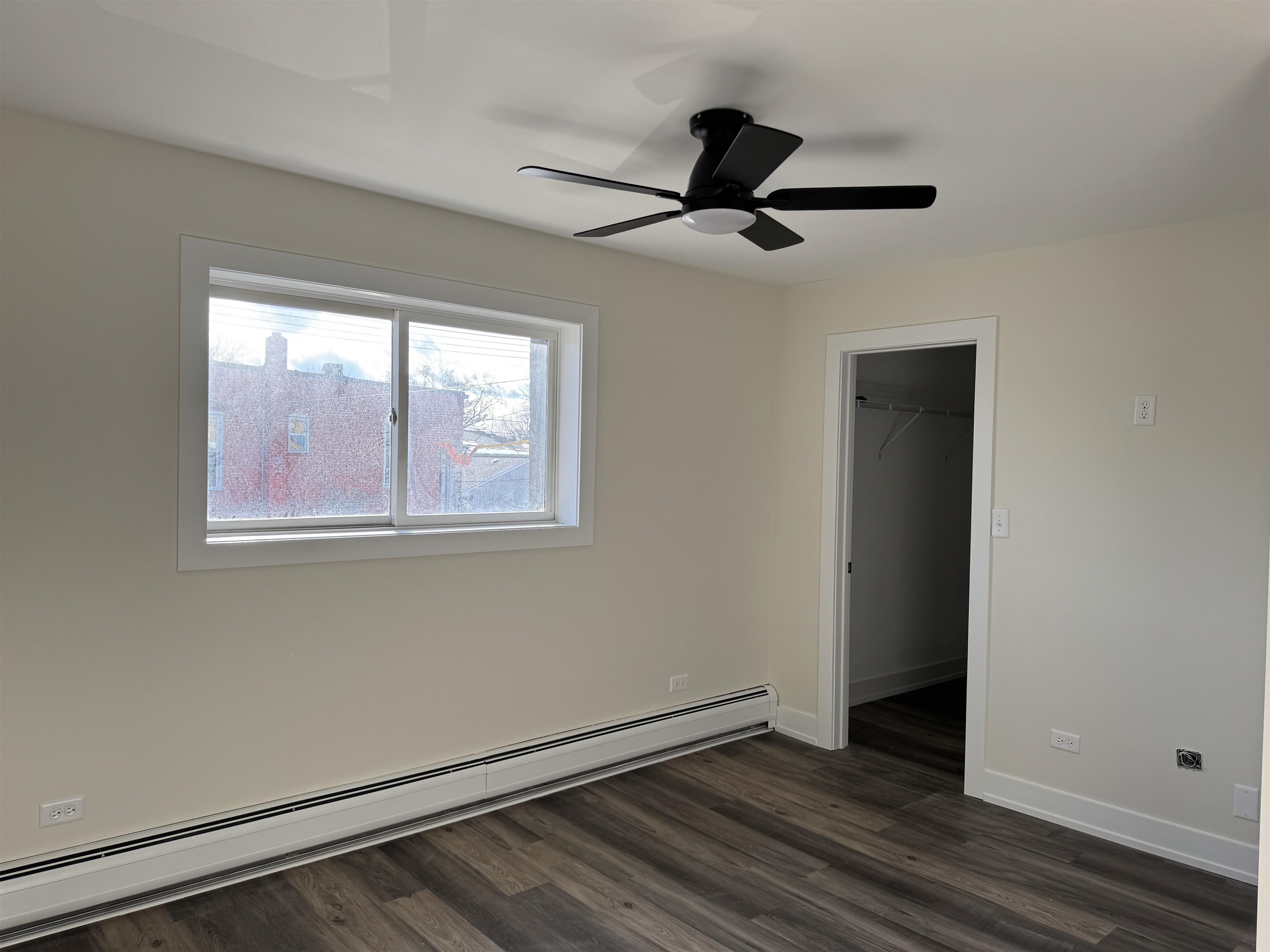 304 West Main Street Genoa, IL 60135 - Photo 11 of 21