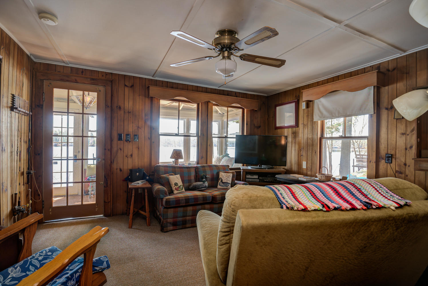 62 Shore Road Standish, ME 04084 - Photo 17 of 35 62 Shore Rd Standish ME 04084-large-018-