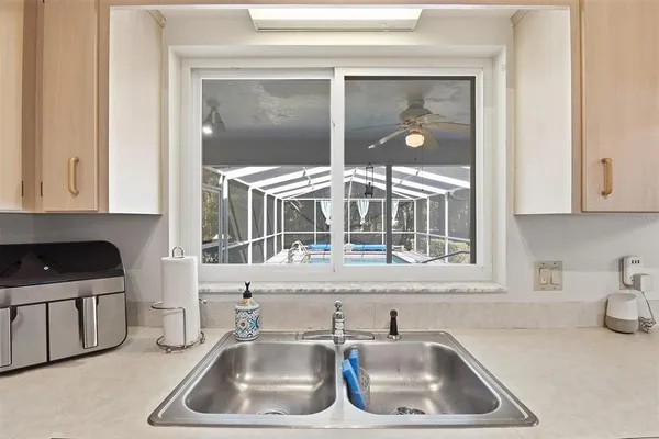 $325,000 | 1737 West Olympia Street, Hernando, FL 34442