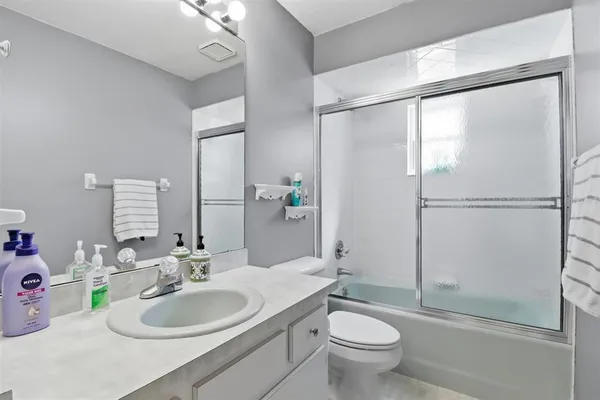 $325,000 | 1737 West Olympia Street, Hernando, FL 34442