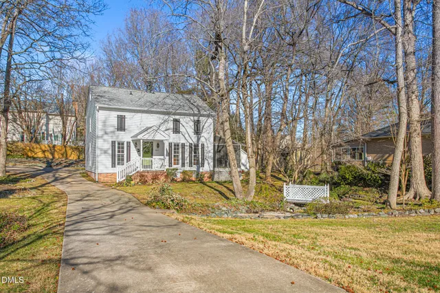 $325,000 | 2217 Canterbury Drive, Burlington, NC 27215