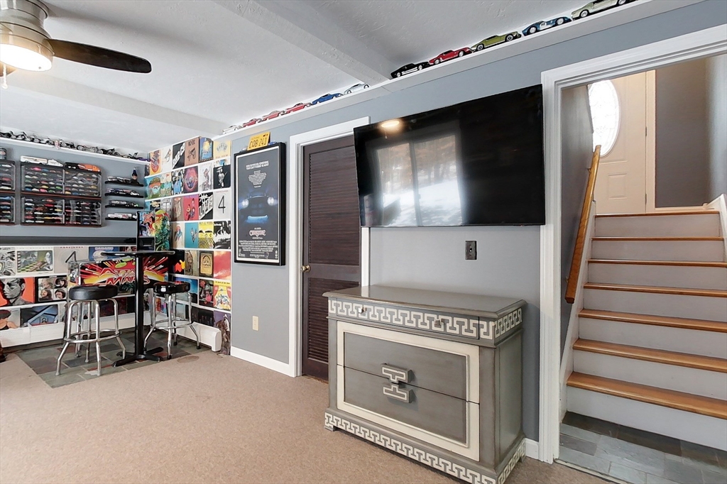 102 Wheeler Street Pepperell, MA 01463 - Photo 19 of 42