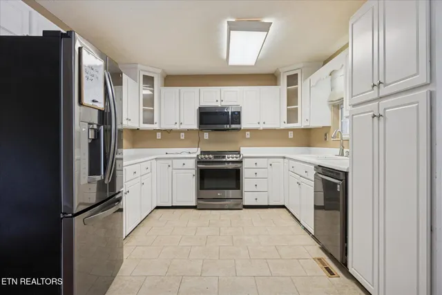 $369,000 | 109 Glenn Circle, Powell, TN 37849