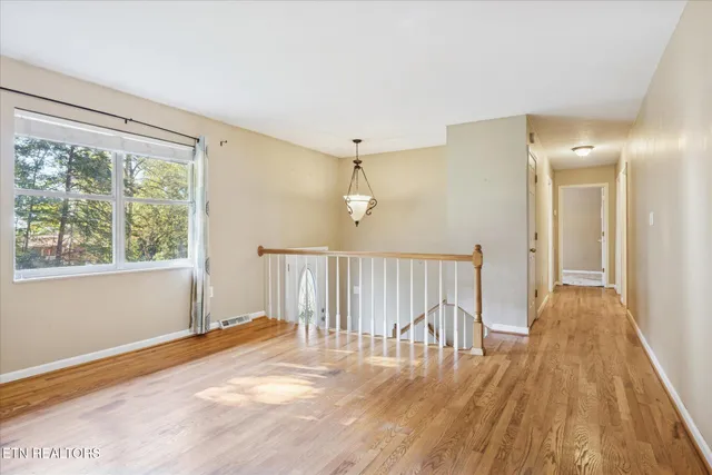 $369,000 | 109 Glenn Circle, Powell, TN 37849