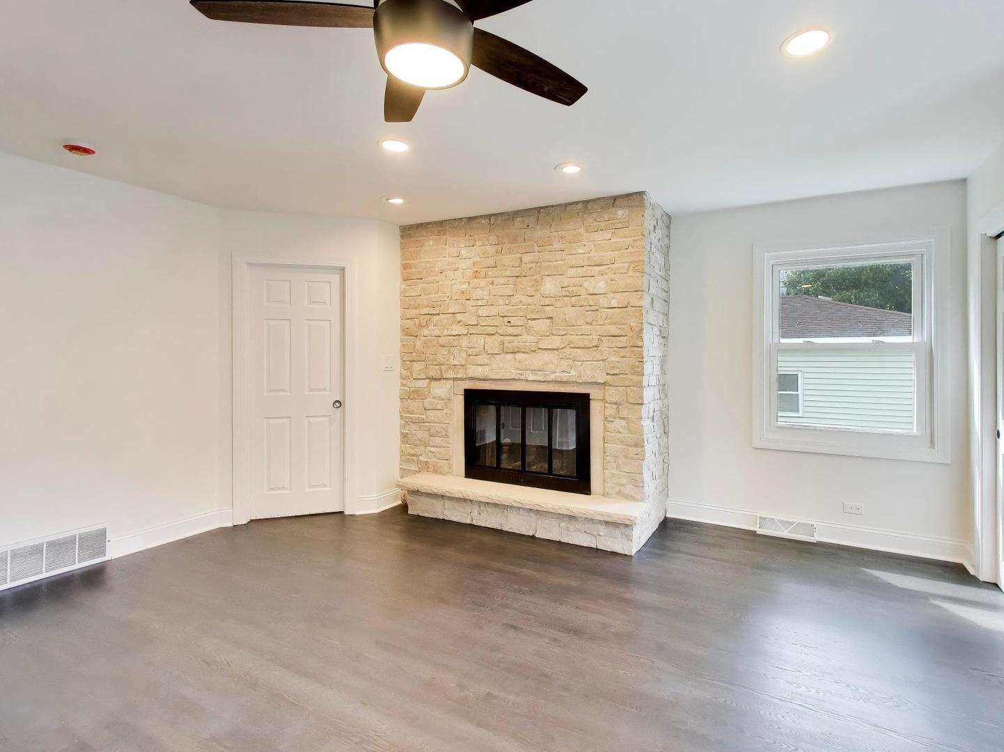 310 South Delphia Avenue Park Ridge, IL 60068 - Photo 17 of 44 Gallery Image 17