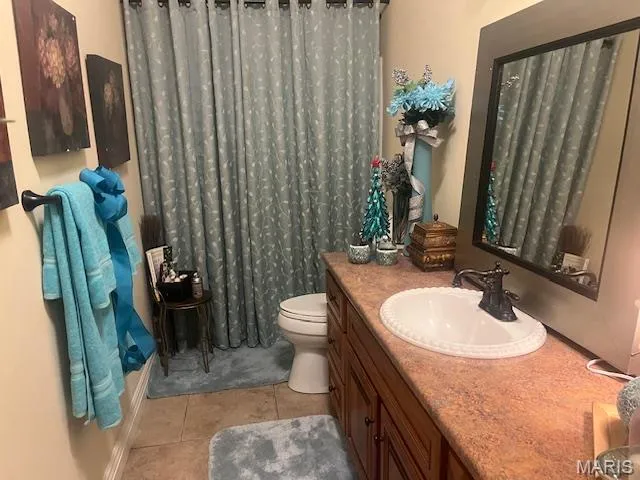 $275,000 | 815 Gail Street, Charleston, MO 63834