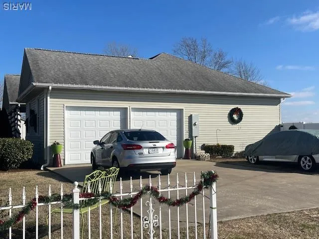 $275,000 | 815 Gail Street, Charleston, MO 63834