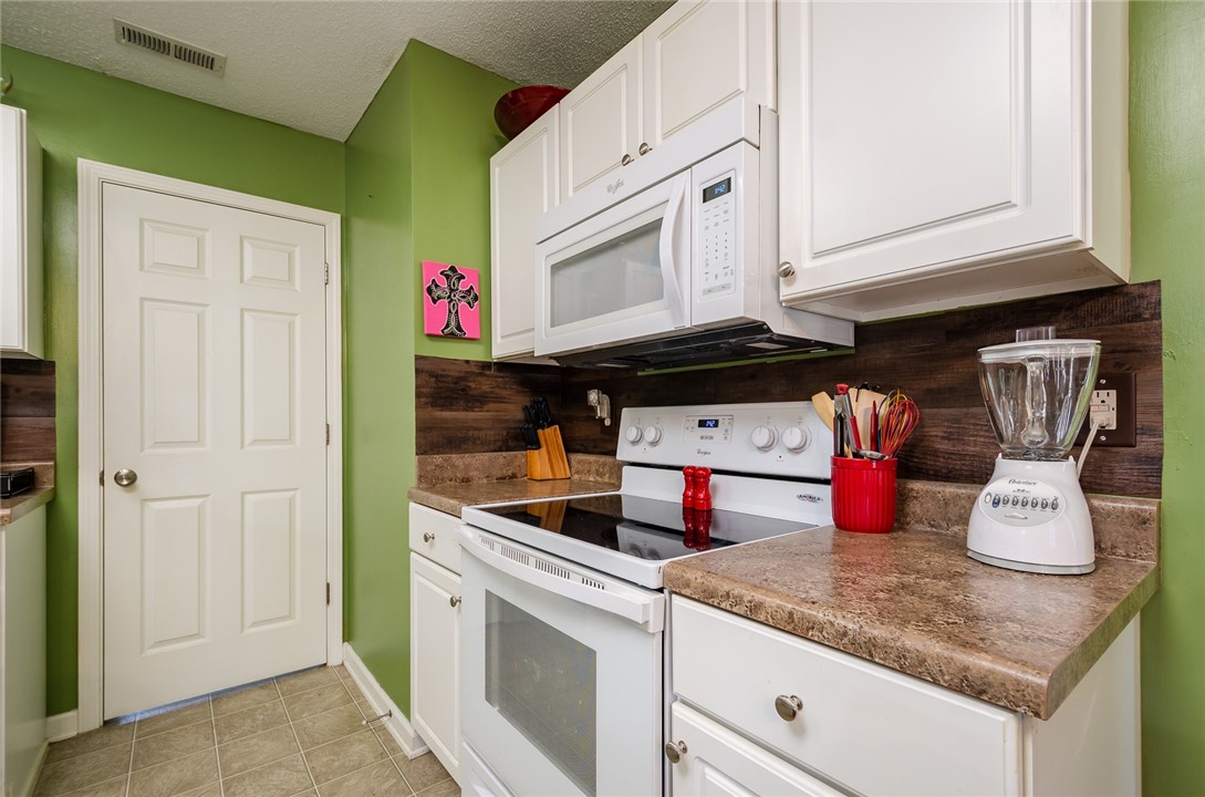 119 Hawk Ridge Drive Anderson, SC 29621 - Photo 8 of 25