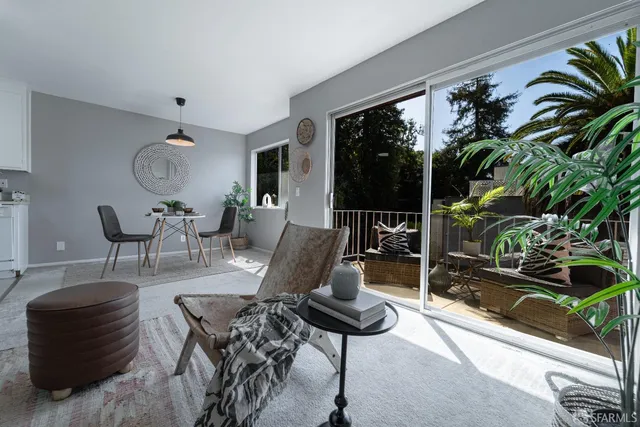 $399,000 | 94 Bayo Vista Avenue, Unit 304, Oakland, CA 94611