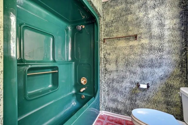 $749,900 | 3300 Roberts Matthews Highway, Sparta, TN 38583