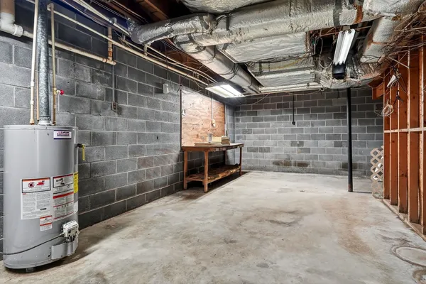 $749,900 | 3300 Roberts Matthews Highway, Sparta, TN 38583