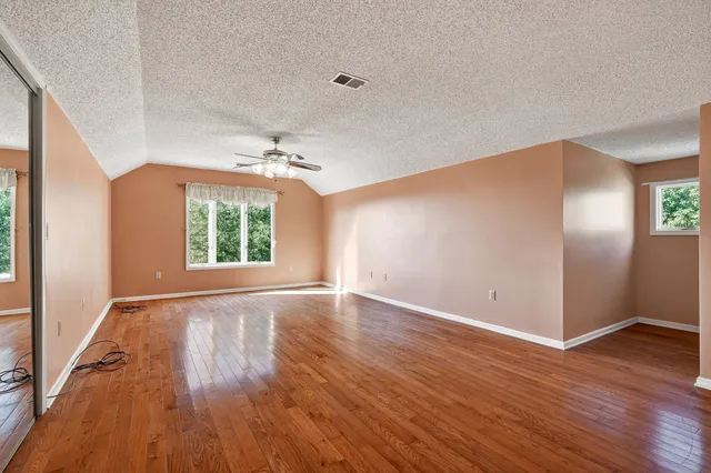 $749,900 | 3300 Roberts Matthews Highway, Sparta, TN 38583