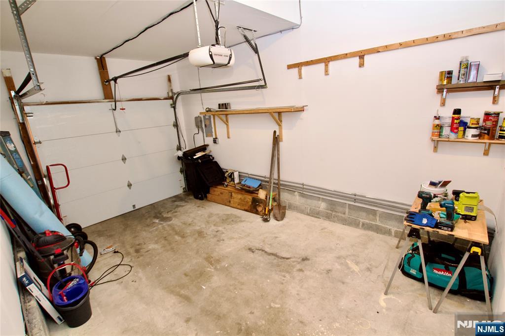 32 Rhea Run, Unit R032 Newton, NJ 07860 - Photo 30 of 31 Gallery Image 30