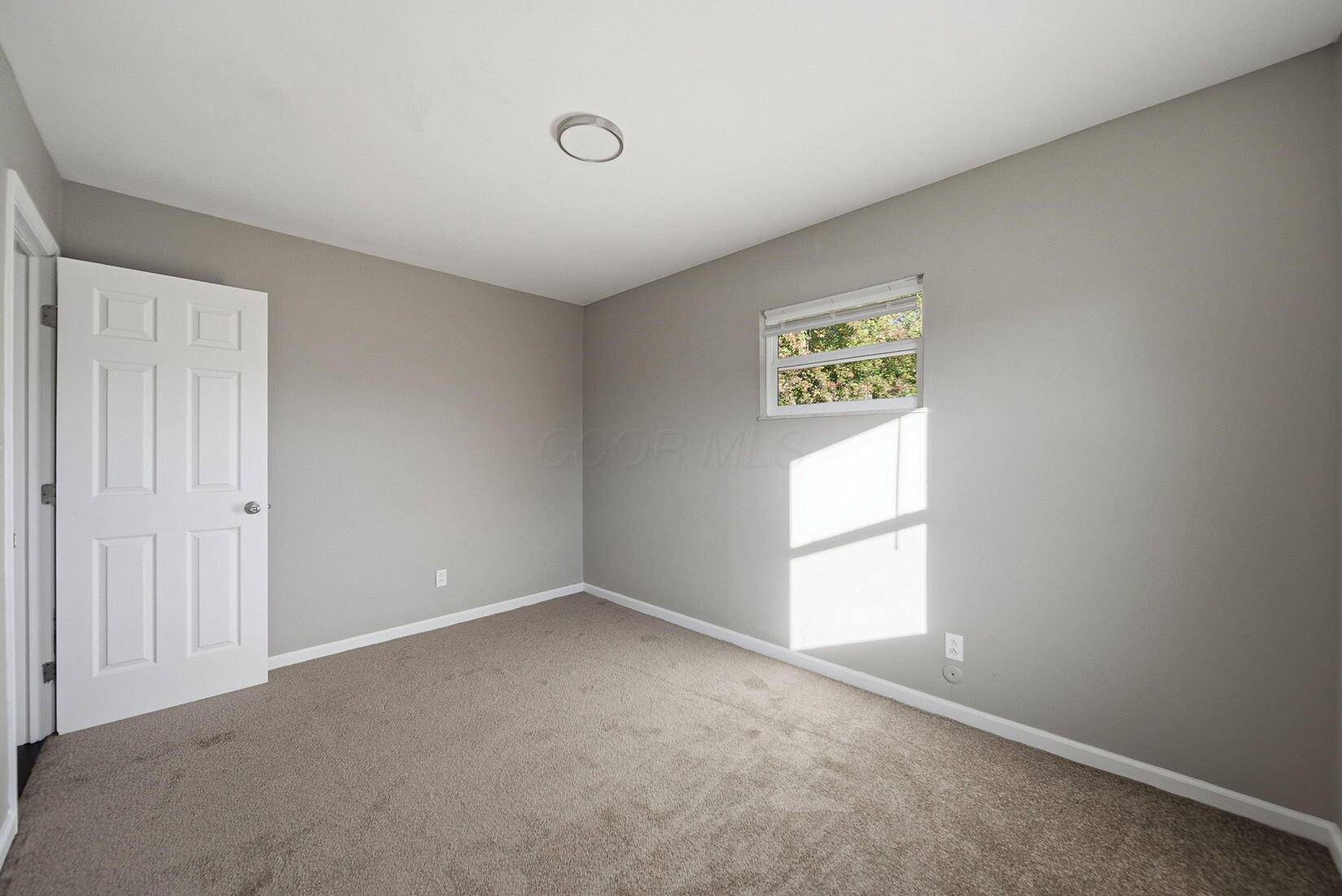1637 South James Road Columbus, OH 43209 - Photo 30 of 52
