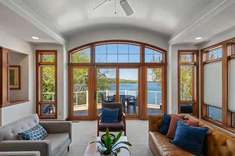 $2,200,000 | 208 East Lake Street, Waconia, MN 55387