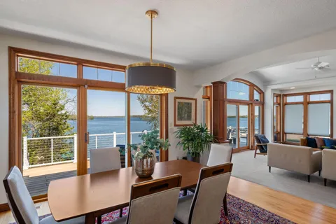 $2,200,000 | 208 East Lake Street, Waconia, MN 55387