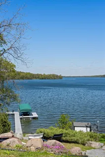 $2,200,000 | 208 East Lake Street, Waconia, MN 55387
