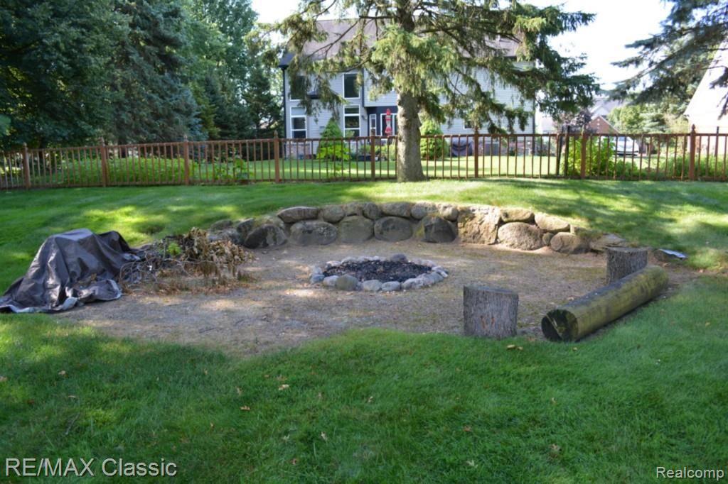 2821 Potter Road Wixom, MI 48393 - Photo 37 of 41 Fire Pit.jpg