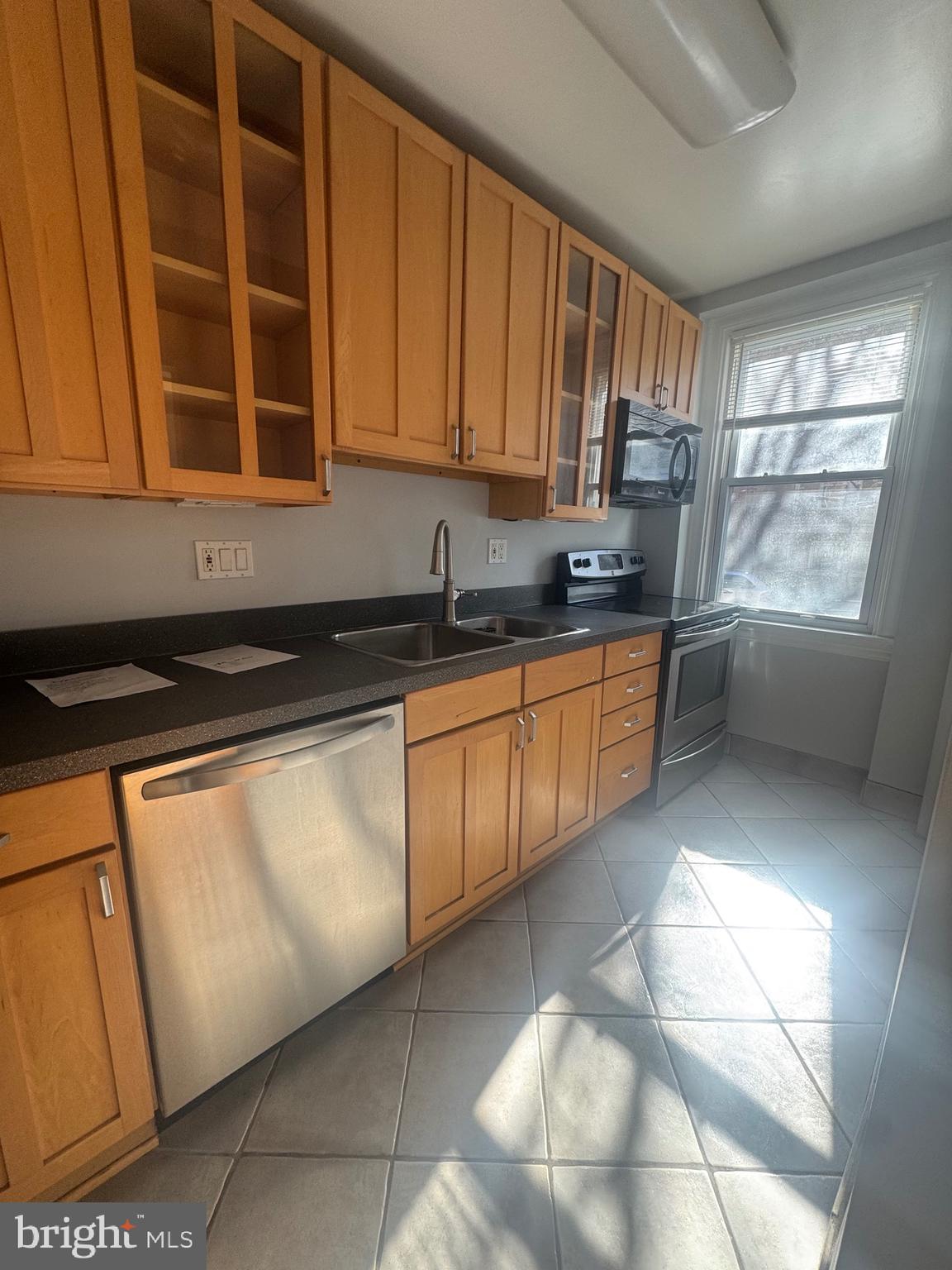 2801 Adams Mill Road Northwest, Unit 105 Washington, DC 20009 - Photo 2 of 12