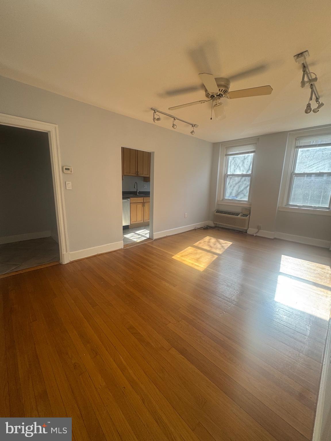 2801 Adams Mill Road Northwest, Unit 105 Washington, DC 20009 - Photo 3 of 12