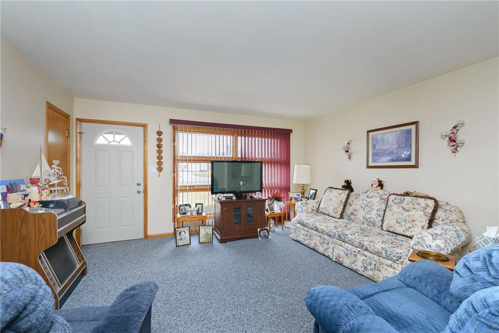 2410 East Thompson Road Indianapolis, IN 46227 - Photo 3 of 29 Gallery Image 3