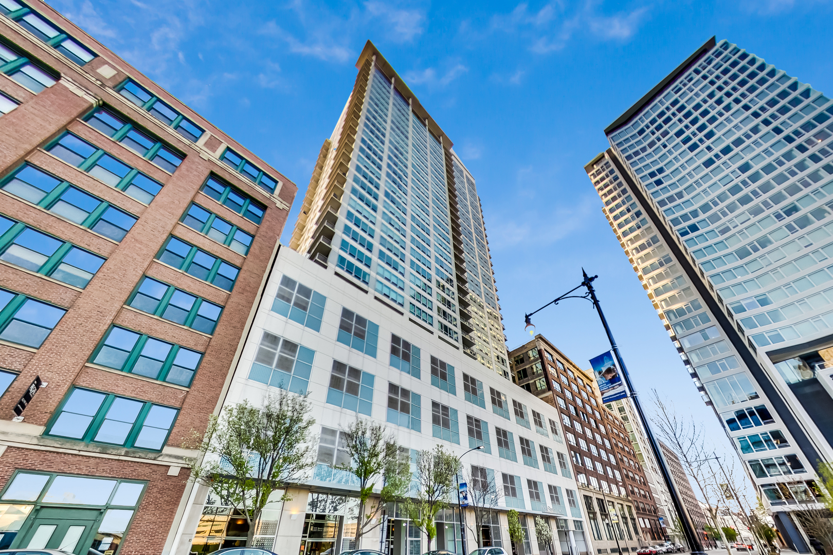 701 South Wells Street, Unit 2201 Chicago, IL 60607 - Photo 1 of 34