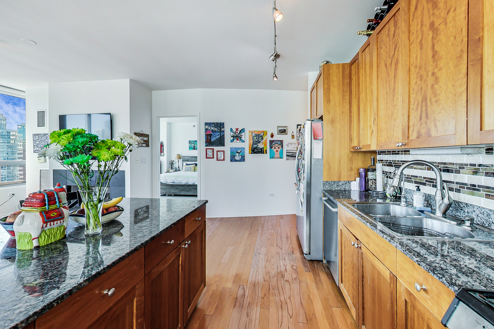 701 South Wells Street, Unit 2201 Chicago, IL 60607 - Photo 17 of 34