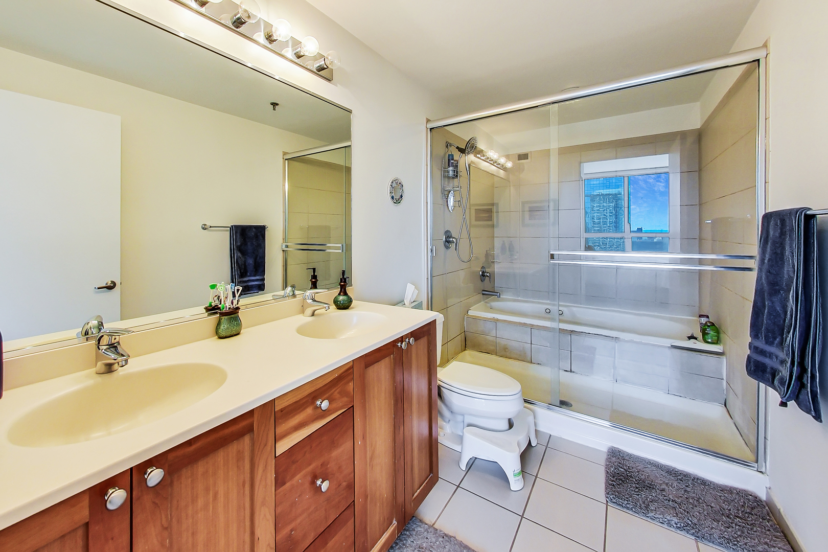 701 South Wells Street, Unit 2201 Chicago, IL 60607 - Photo 25 of 34