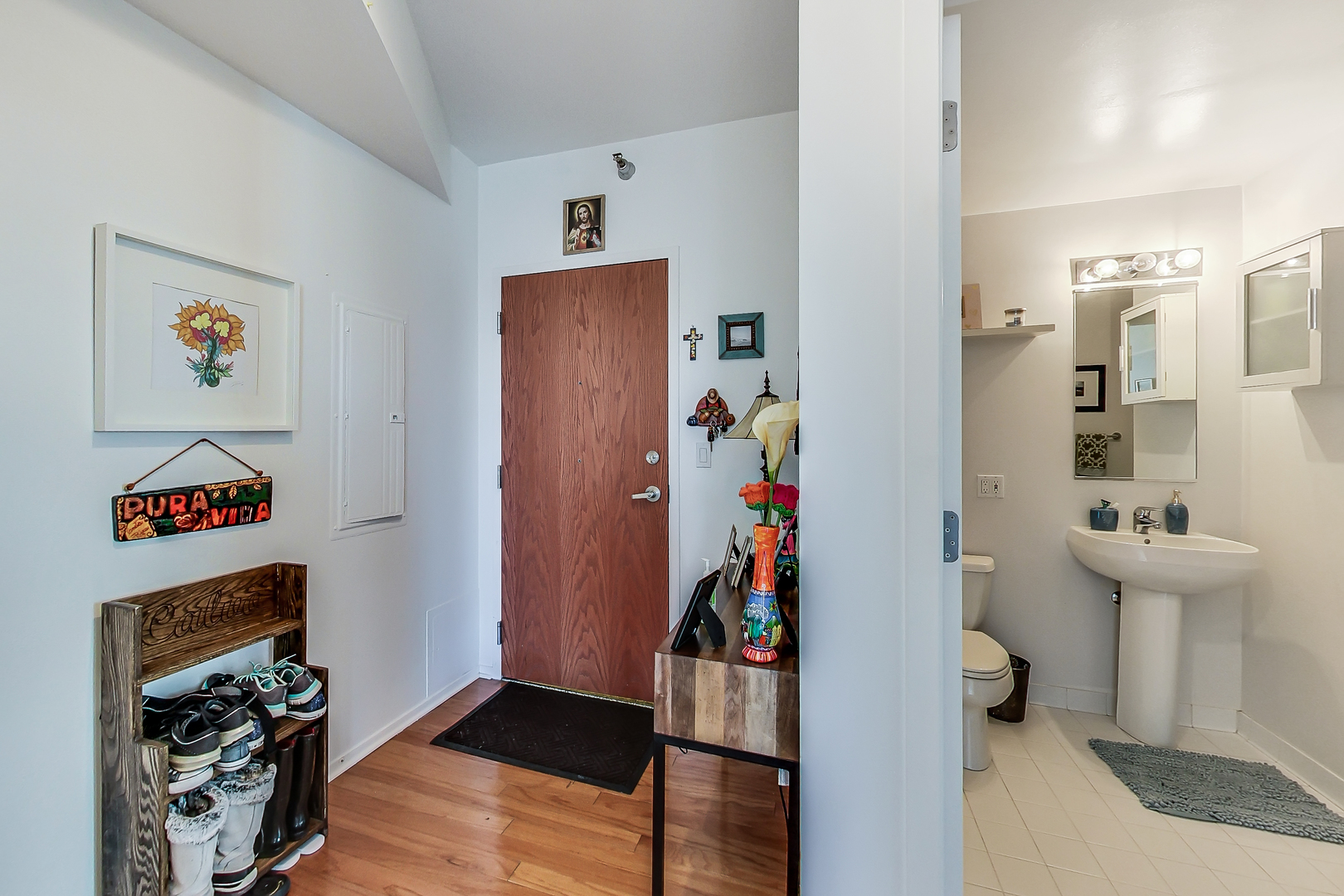 701 South Wells Street, Unit 2201 Chicago, IL 60607 - Photo 7 of 34