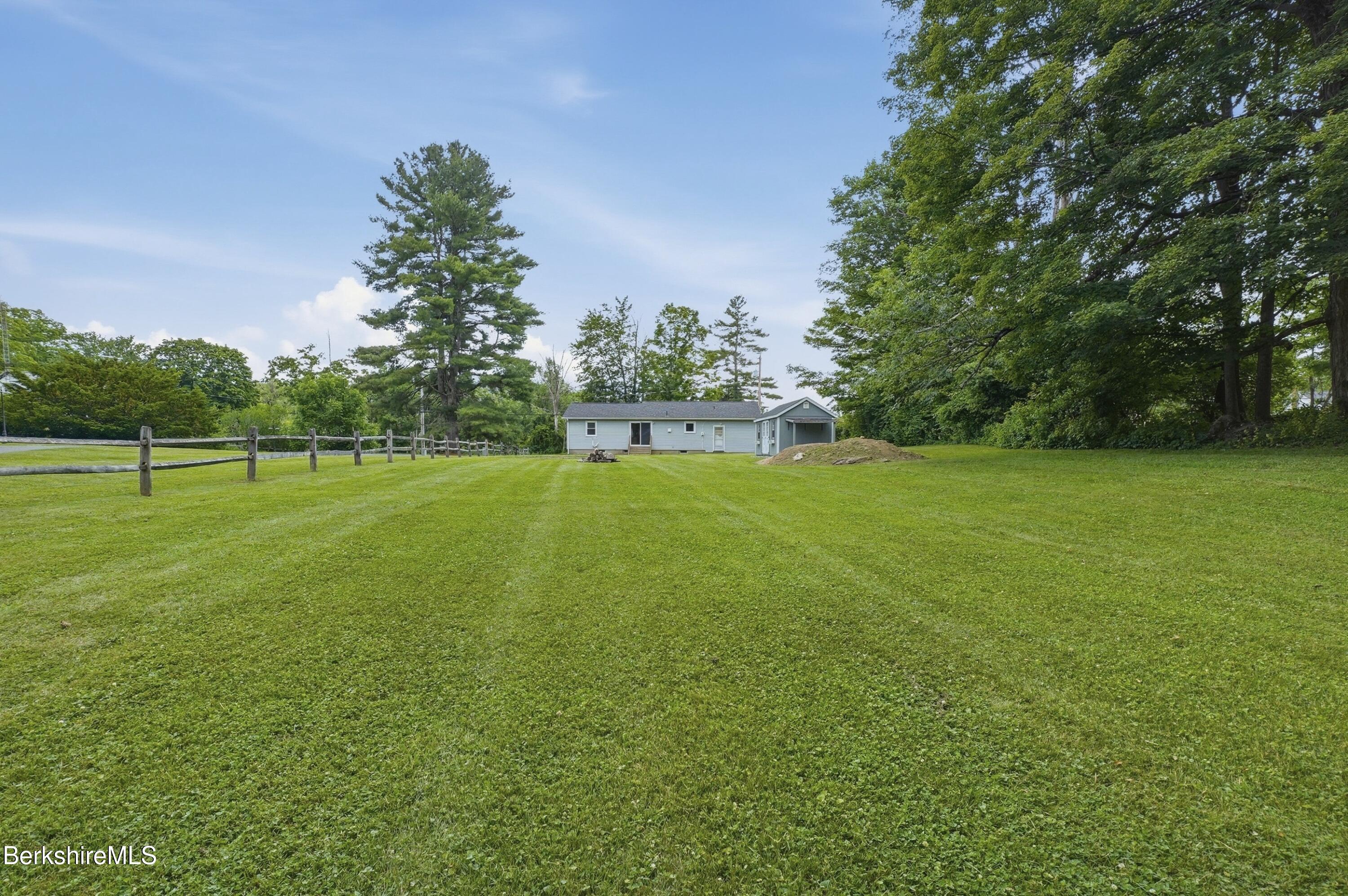 184 Melbourne Road Pittsfield, MA 01201 - Photo 30 of 36 Backyard