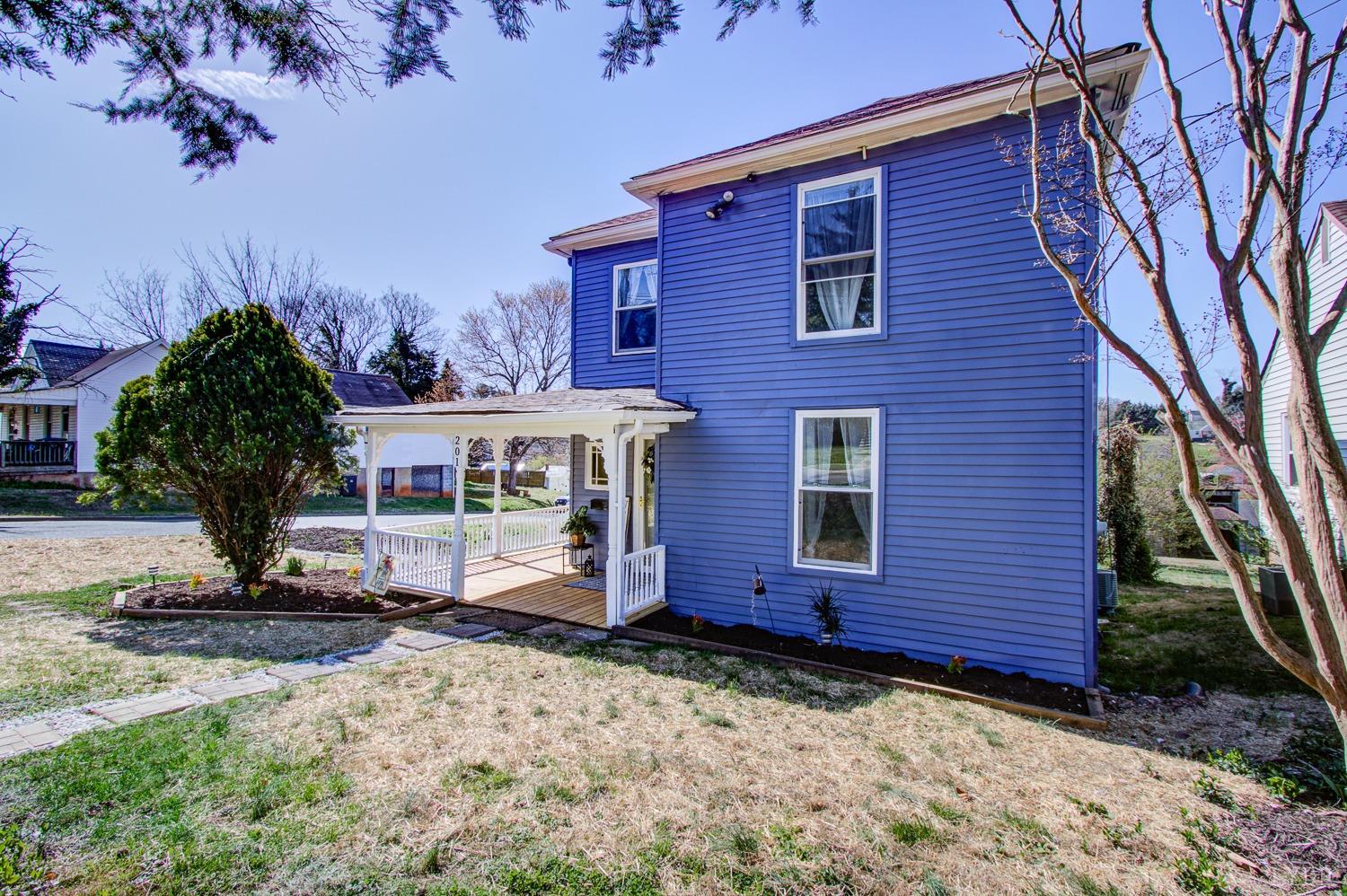 201 Blue Ridge Street Lynchburg, VA 24501 - Photo 27 of 36 Gallery Image 27