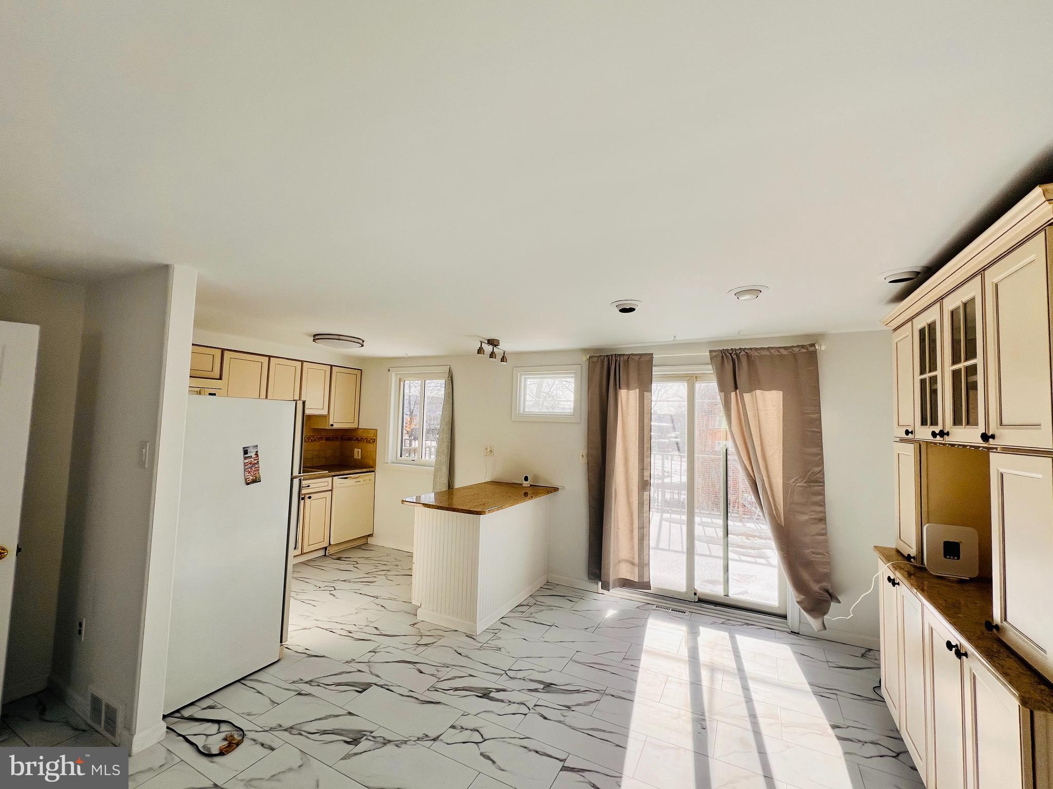 4320 Greenmount Road Philadelphia, PA 19154 - Photo 6 of 28 Gallery Image 6