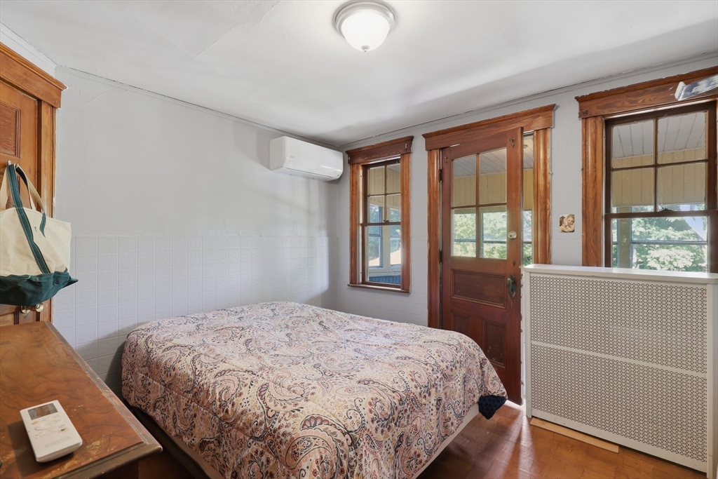 76 Grant Street Gardner, MA 01440 - Photo 18 of 27