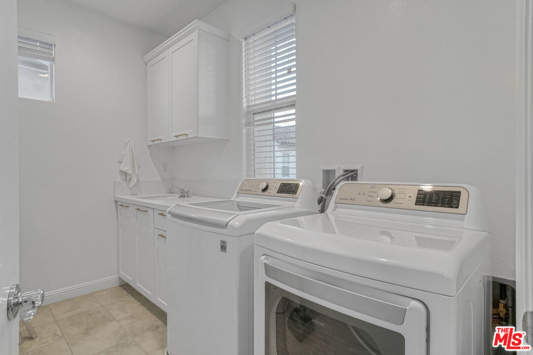 20818 Bur Oak Circle Porter Ranch, CA 91326 - Photo 22 of 42