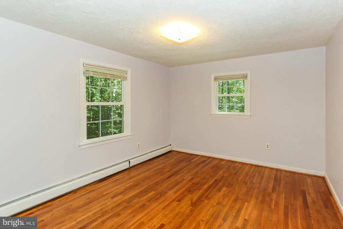 12206 Hounds Lane Reston, VA 20191 - Photo 18 of 30 Bedroom