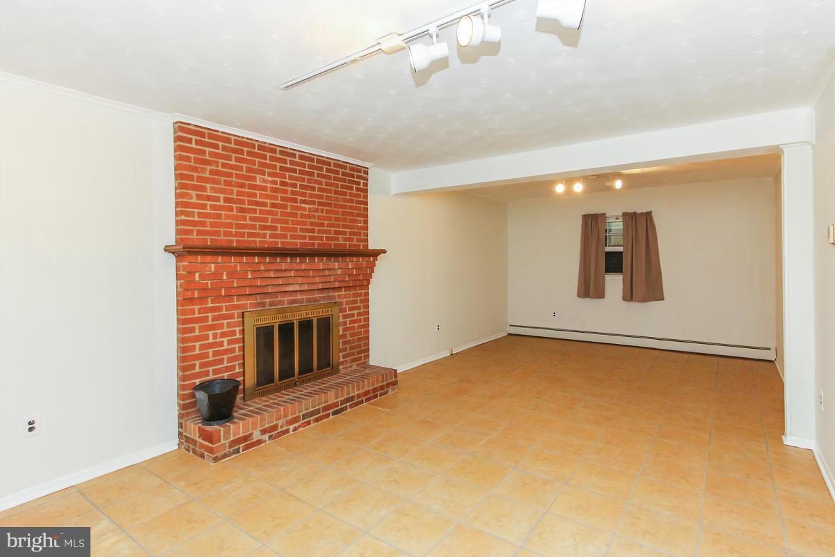 12206 Hounds Lane Reston, VA 20191 - Photo 23 of 30 Basement