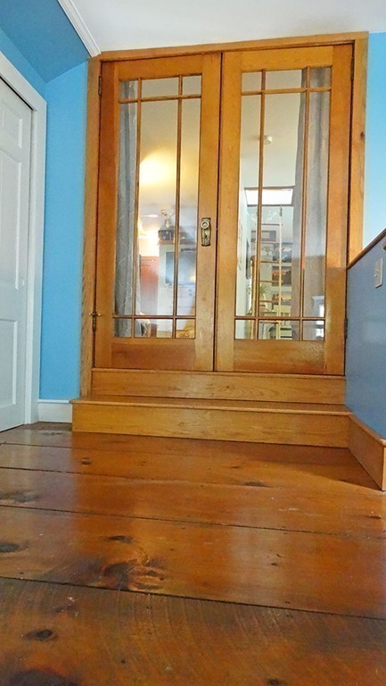 172 Braley Hill Road Rochester, MA 02770 - Photo 26 of 28 a view of an empty room with a window