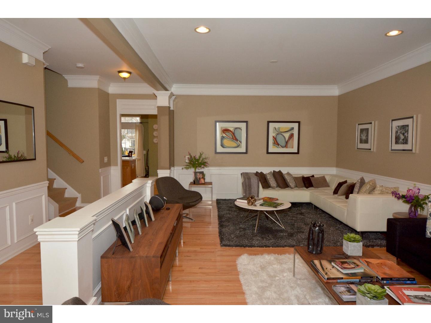62 Maidenhead Road Princeton, NJ 08540 - Photo 3 of 25 Living Room