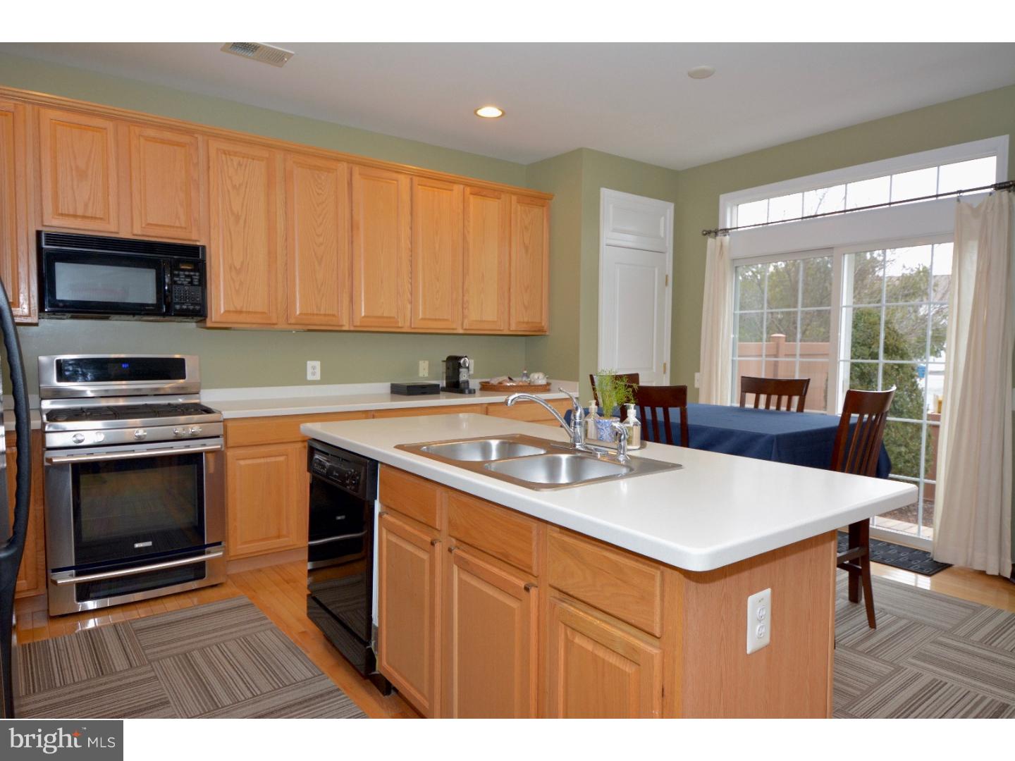 62 Maidenhead Road Princeton, NJ 08540 - Photo 5 of 25 Kitchen