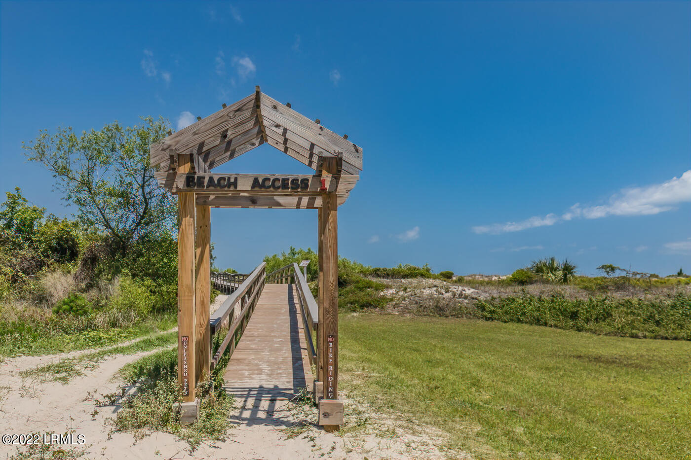 6 Cedar Reef, Unit C103 Harbor Island, SC 29920 - Photo 29 of 37 Beach access