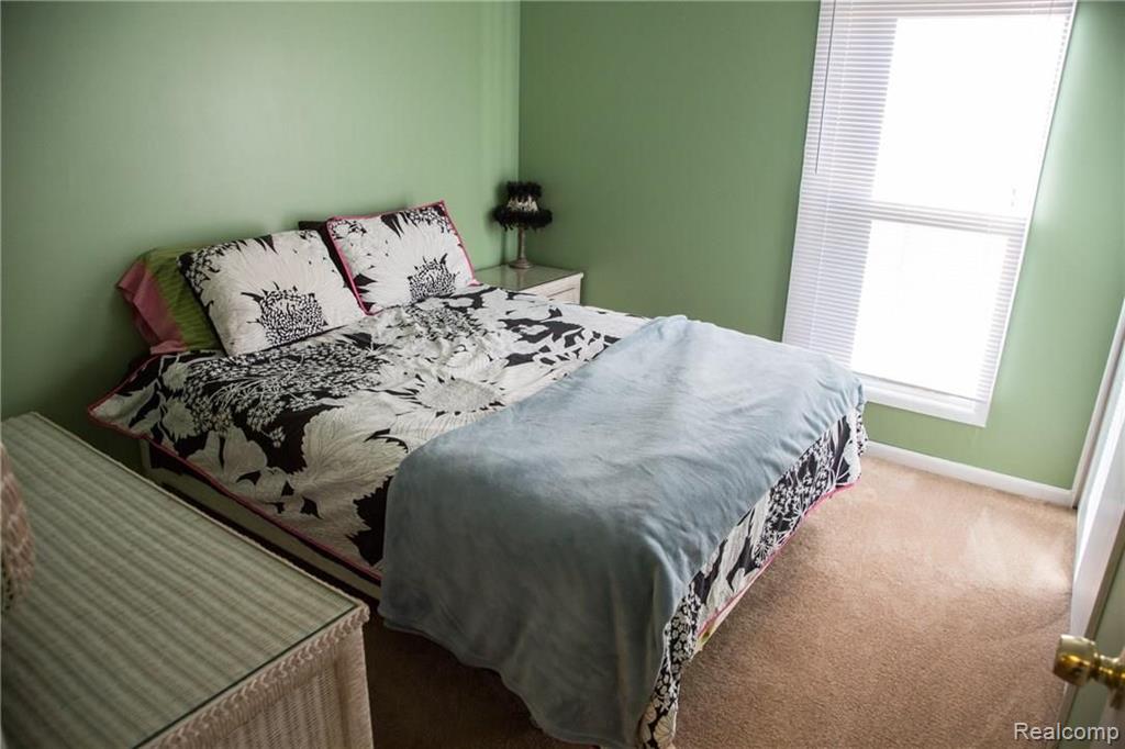 1467 Carriage Lane Rochester Hills, MI 48306 - Photo 10 of 28