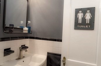 371 Beacon Street, Unit 3 Boston, MA 02116 - Photo 7 of 9