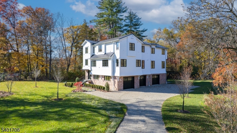 446 Green Village Road Green Village, NJ 07935 - Photo 3 of 32
