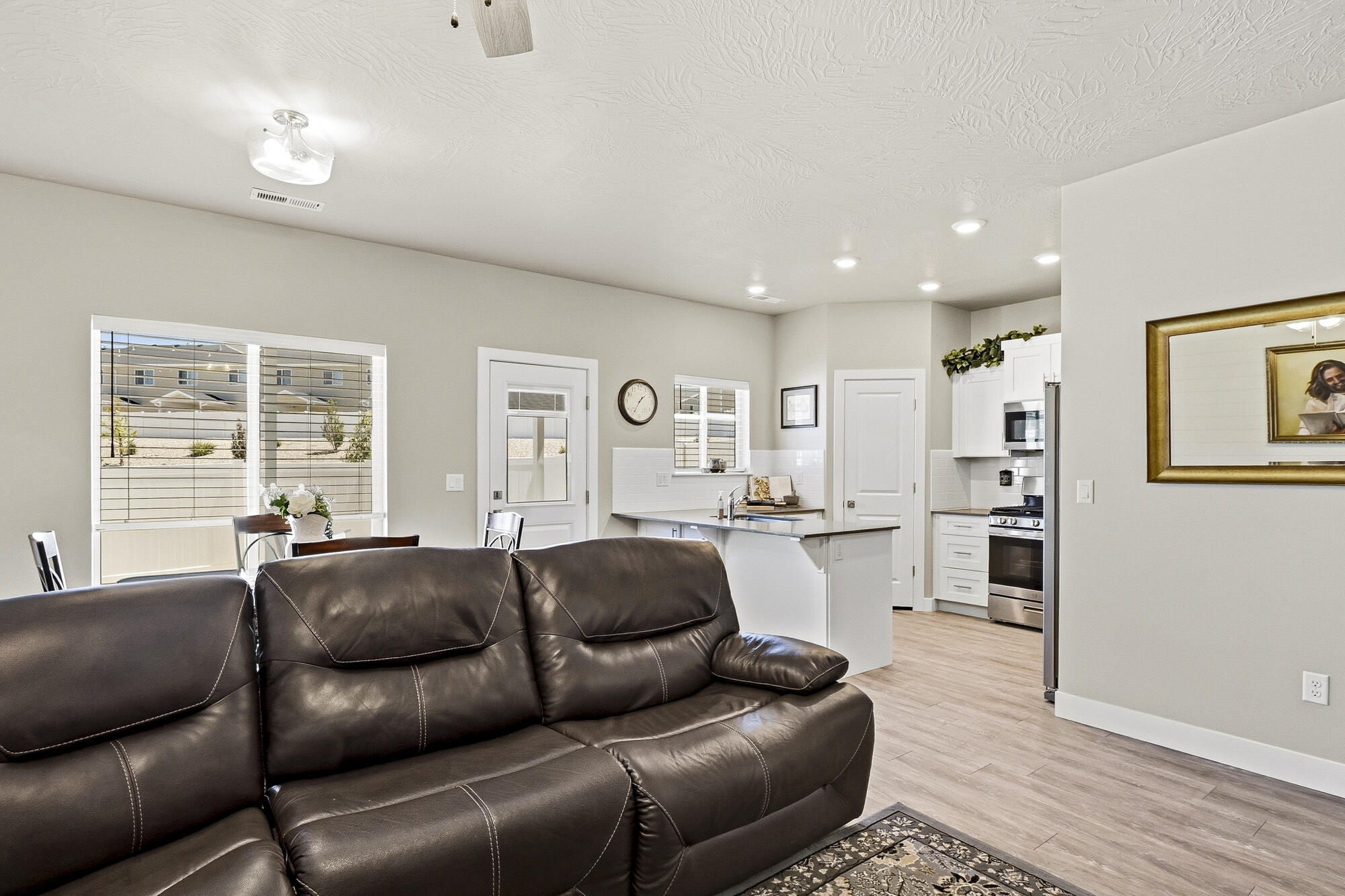 3060 North 125 East Cedar City, UT 84721 - Photo 8 of 34 3060 N 125 E-17