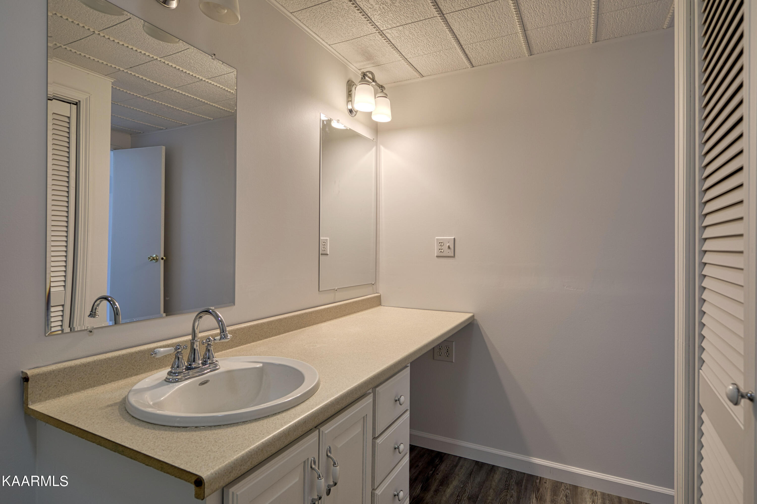 147 Watson Road Caryville, TN 37714 - Photo 16 of 30 030A0451_Batch